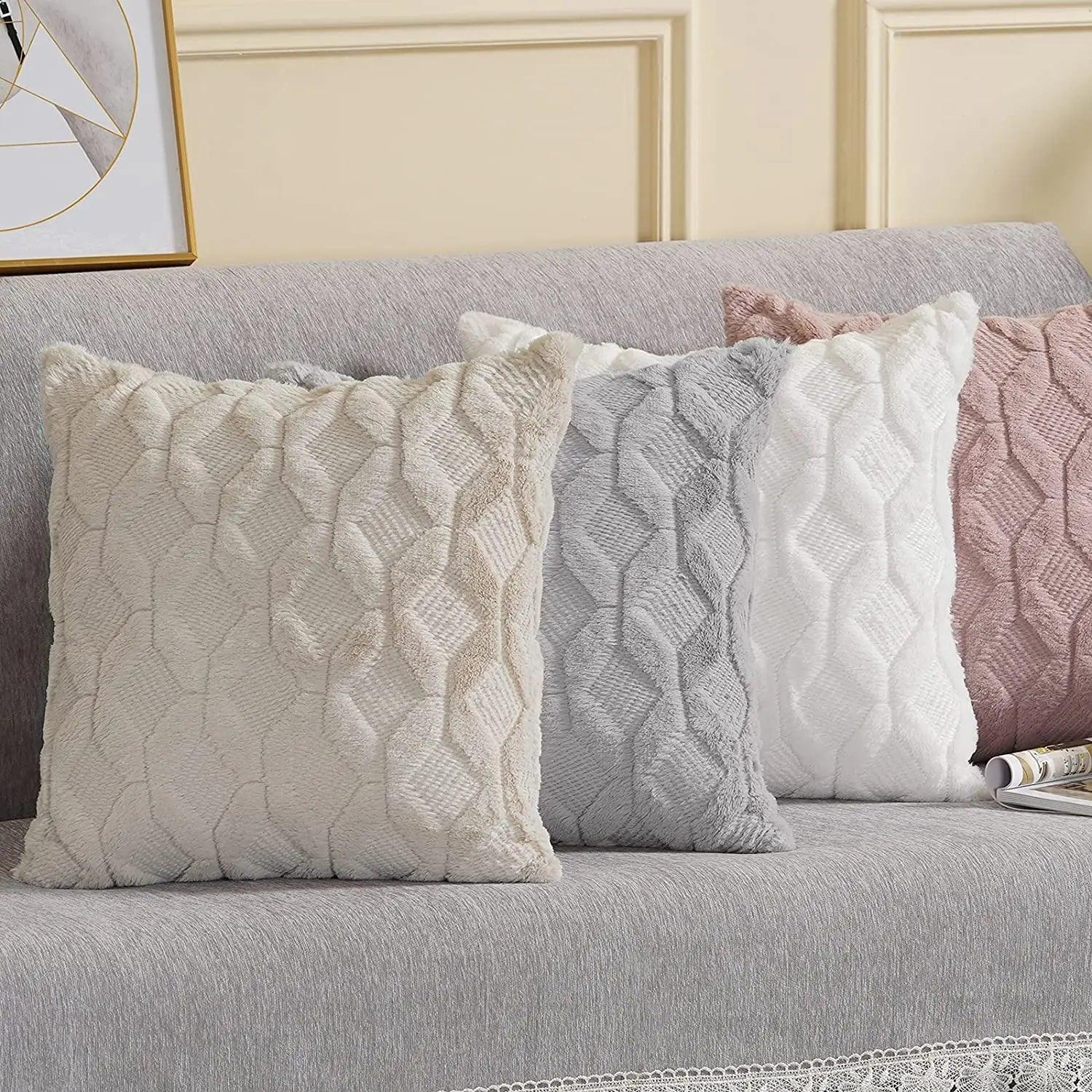 Capa de Almofada em Plush Fluffy 45x45cm Mup-0024-OutletMup-OutletMup