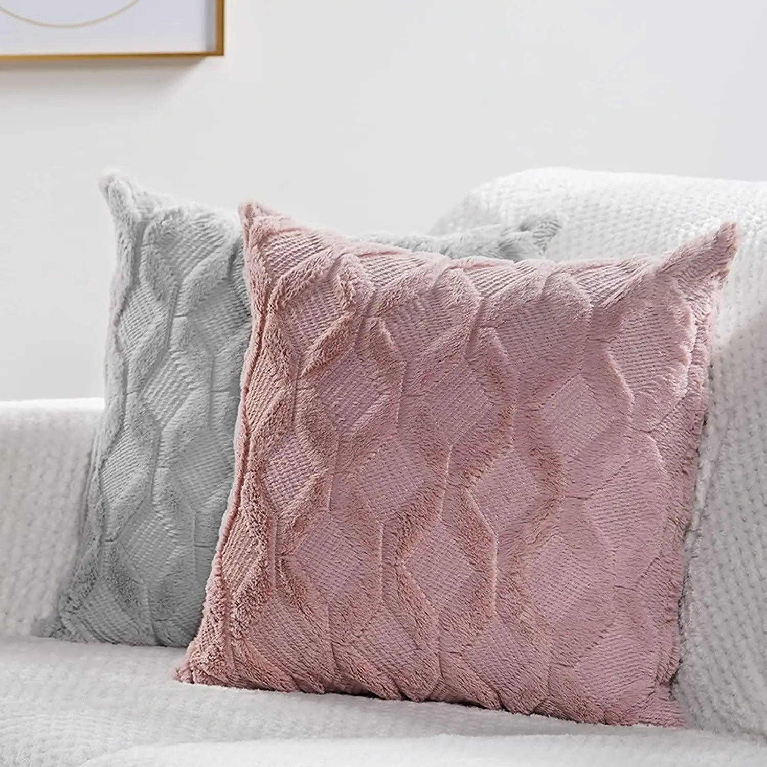 Capa de Almofada em Plush Fluffy 45x45cm Mup-0024-OutletMup-OutletMup