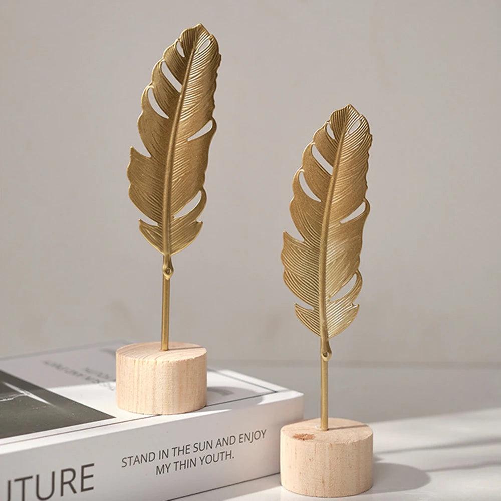 Escultura de Folha de Ginkgo em Ouro Nórdico para Decoração Elegante Mup-0043-OutletMup-OutletMup